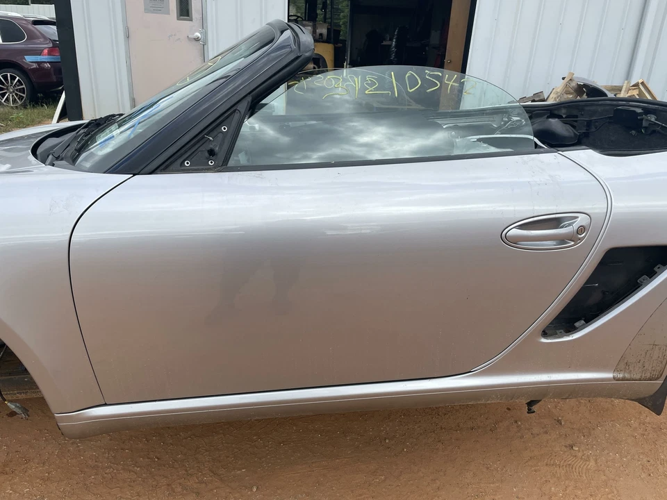 2006-2012 PORSCHE 911 2005-2012 BOXSTER LH LEFT DRIVER DOOR SILVER METALLIC — 第 1/4 张图片