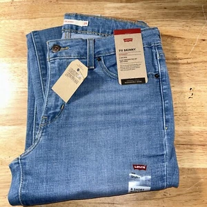 Levi's Women's 711 Skinny Jeans Color New Sheriff Med Wash Size 8 Short 29x30NWT - Picture 1 of 6