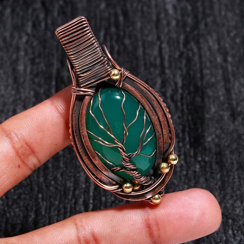 VETEMENTS Ciondolo fatto a mano avvolto in filo di rame pietra preziosa onice verde