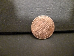 AUTHENTISCHE US 1975 ONE CENT PENNY ERROR DOUBLE DIE BACK FEHLERMÜNZE 2236 - Bild 1 von 2