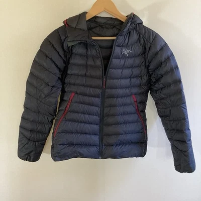 Arc’teryx Thorium AR Hoody Women’s Small Down Jacket Navy w/ Hood + Stuff Sack - Image 1 of 4