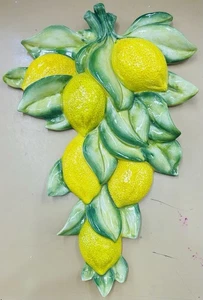 Cerámica Bassano: 16x11’’’ limones colgantes de pared hechos/pintados a mano-Italia - Imagen 1 de 3