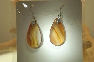 16.5MM-18.5MM ORANGE AGATE CHALCEDONY QUARTZ TEARDROP 316L DANGLY HOOK EARRINGS - Picture 1 of 7