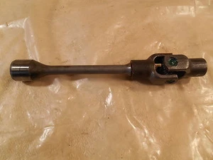 T1111 1988 88 HONDA TRX300 FOURTRAX 4X2 REAR DRIVE SHAFT + U JOINT + YOKES - Picture 1 of 6