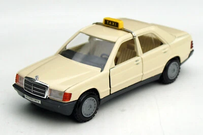 Mercedes 190/190E Bj. 1983-1988 TAXI, Cursor-Modell im M. 1:35, OVP - Bild 1 von 4