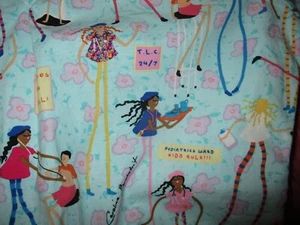 Caroline Benchetrit White Cross Pediatric Nurse Kids V Neck Scrubs Top Size XS - Picture 1 of 7