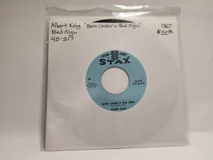 1967 STAX RECORDS ALBERT KING 45 "BORN UNDER A BAD SIGN" 45-217 - Imagen 1 de 3