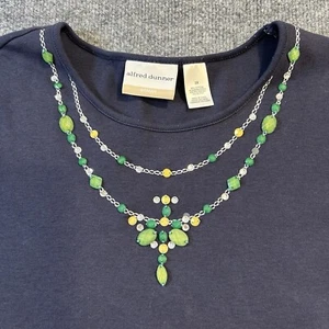Top Alfred Dunner para mujer 2X azul marino bordado verde amarillo piedras preciosas de imitación - Imagen 1 de 8