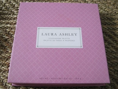LAURA ASHLEY Eyeshadow Palette | Eyeshadow Palette with Mirror - 9 Colors ♥ - Image 1 of 4