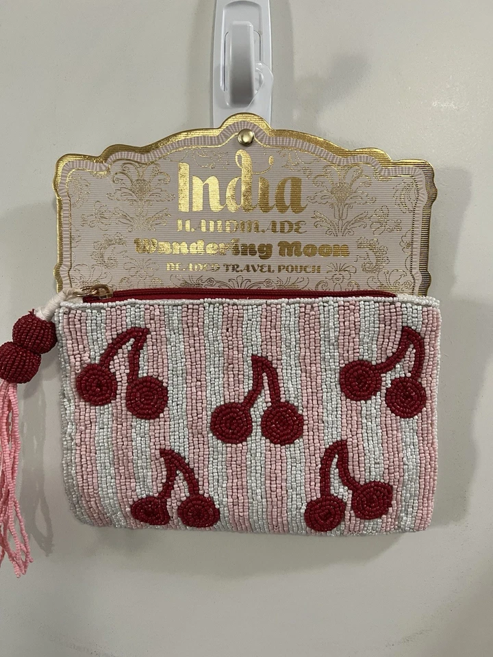 NUEVO LANZAMIENTO Hecho a mano en la India Bolsa de viaje con cuentas de cereza Viral TikTok Nuevo Foto 1 de 1