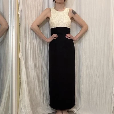 Черное макси-платье цвета слоновой кости с цветочным дизайном аппликация лиф винтажное 90-е Rampage S - Изображение 1 из 4