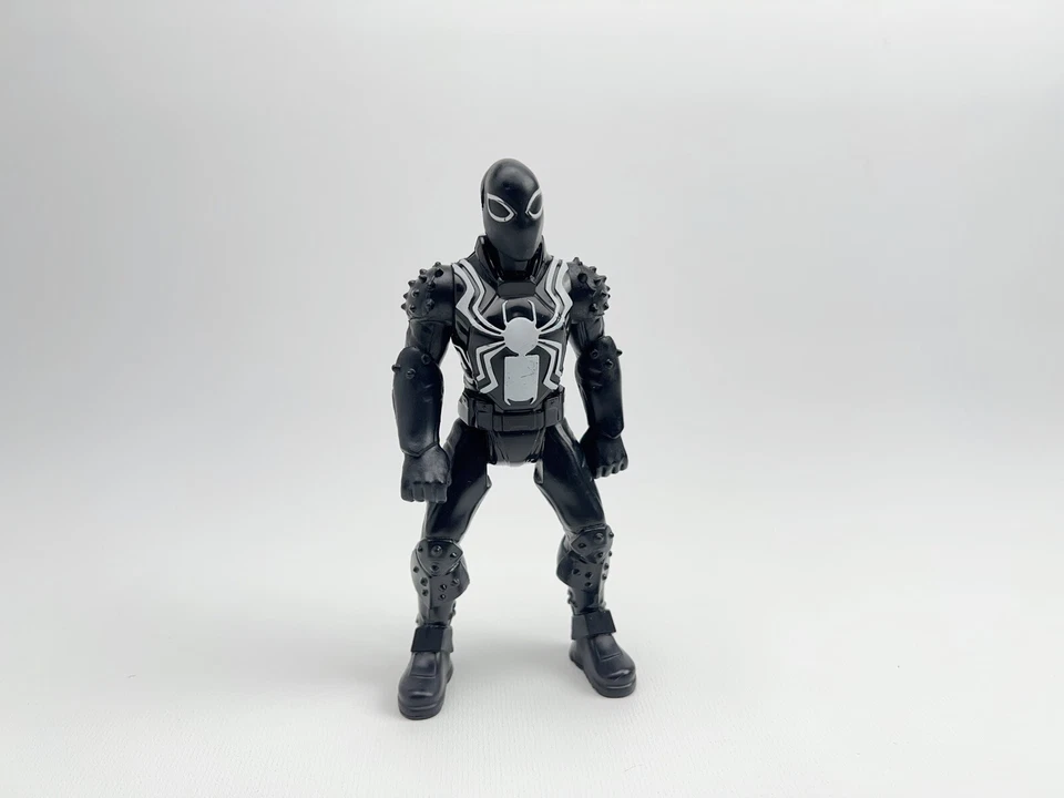 Figura 5" Marvel Ultimate Spider-Man Web Warriors Agente Venom Cuadracer  Foto 1 de 4
