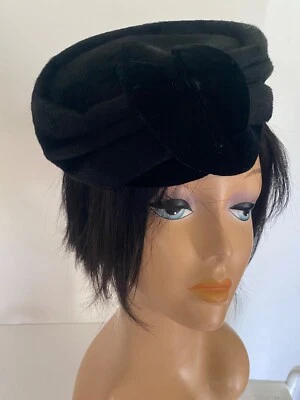 Sombrero Brigette Vintage Años 40 Cóctel Inclinable Hecho en Italia Piel Negra Exclusivo Deborah Foto 1 de 4
