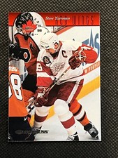1997-98 Steve Yzerman Donruss Canadian Ice #4