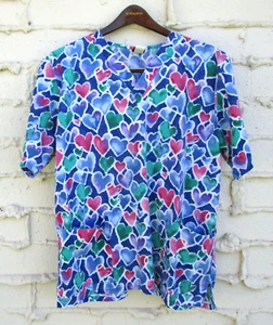 Women's M BARCO Medical Nurses Scrubs Top, Blue Pink Green Hearts V-Neck Pockets - Picture 1 of 11