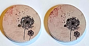 2 bottoni da cucire tarassaco lavorazione legno 2 fori 3/4"  - Foto 1 di 2