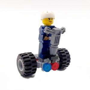 LEGO City Police Station Segway HT PT Scooter & Female Woman Cop Minifigure Gift