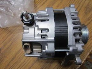 New OEM Subaru 23700AA750 Alternator - Bild 1 von 4