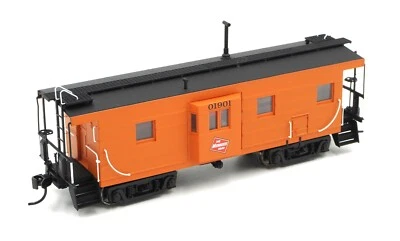 Walthers Platinum HO Milwaukee Road Rib Side Caboose MILW #01901 - Image 1 of 4