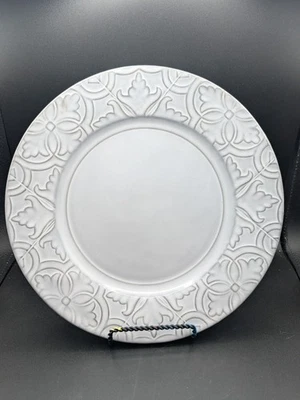 Prato de jantar Bordallo Pinheiro branco antigo Rua Nova 11" novo com etiquetas - Imagem 1 de 4