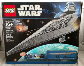 Lego Star Wars 10221 Super Star Destroyer (Retired)