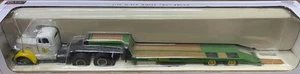Spec Cast 38016 1:50 John Deere White w/Lowboy "WC" Truck - Picture 1 of 1