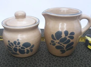 Vintage☆Pfaltzgraff☆Folk Art Pattern☆Stoneware☆Sugar and Creamer Set☆#022☆#024 - Picture 1 of 2