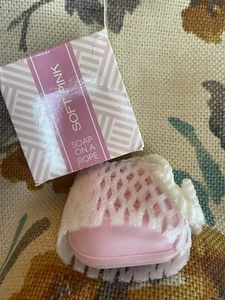 Vintage Avon Bubble Bath Flavor Soft Pink Soap-on-a-Rope 5 oz - Picture 1 of 2