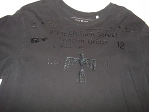 Vintage Y2K Guess London UK Graphic Tee Skater Retro Grunge - Picture 1 of 3