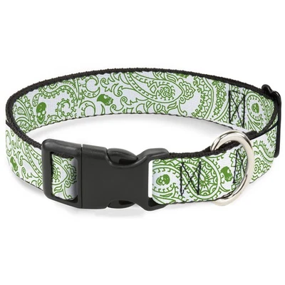 Plastic Clip Collar Bandana/Skulls White/Irish Green Medium 11 (Importación USA) - Imagen 1 de 4