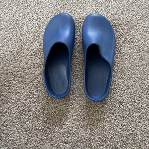 Sloggers Waterproof Slip-On Gardening Shoes Clogs Blue Women's Sz 8 Made in USA - Picture 1 of 2