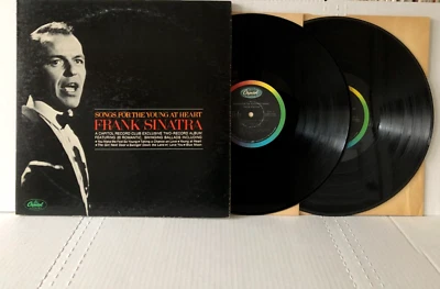 Frank Sinatra SONGS FOR THE YOUNG AT HEART Original 1967 Capitol 2lp VG+ - Image 1 of 4