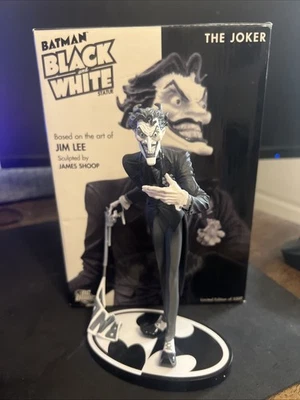 Estatua DC Direct Joker 2009 blanco y negro por Jim Lee #2982/5500 primera edición Foto 1 de 4