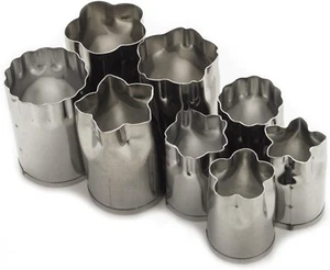 Set of 8 Fruit and Vegetable Cutter Shapes - Picture 1 of 3