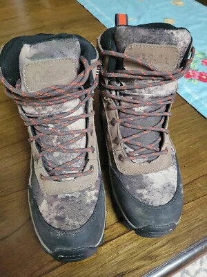 Cabela's Hiking Boots Youth Size 4  Thinsulate 4Most Hunting Boots Camo - Image 1 of 4