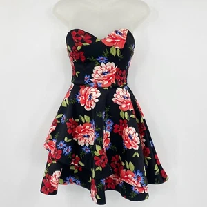 B. Darlin Strapless Fit & Flare Layered Short Prom Dress Black Red Floral Sz 1/2 - Picture 1 of 6