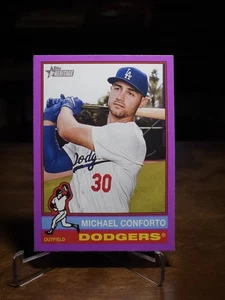 Topps Heritage 2025 - Michael Conforto #297 borde púrpura claro - Imagen 1 de 2