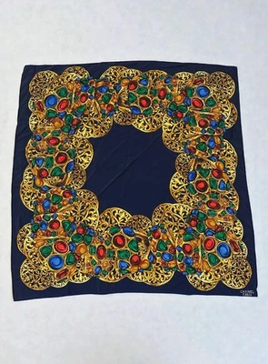 Chanel Paris Azul Gripoix Botones Seda Bufanda Azul Marino De Colección Años 80’s Inmaculada Foto 1 de 4