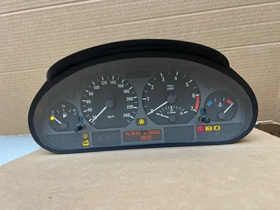 BMW E46 316i 318i 320i 323i 325i 328i EURO KM M/T Instrument Cluster Speedometer - Image 1 of 4