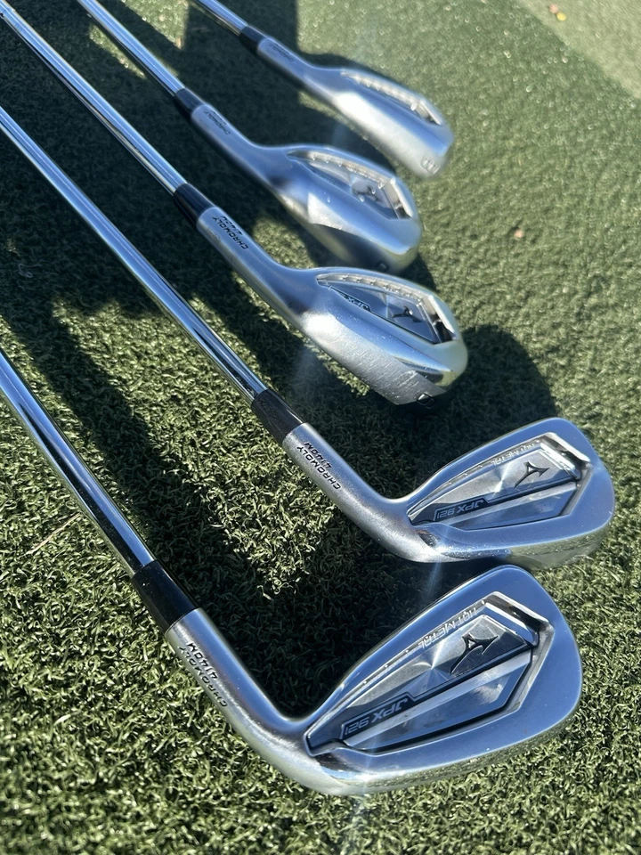 Mizuno Jpx 921 Hot Metals - Image 1 of 3