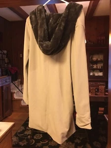 THE BATTALION ECO FRIENDLY APPAREL- VEGAN FAUX FUR BAMBOO COAT JACKET Sz L - Picture 1 of 8