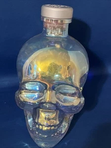 Bottiglia Vodka Testa di Cristallo Aurora Dan Aykroyd Iridescente Senza Etichetta VUOTA - Foto 1 di 5