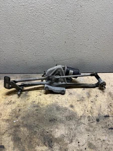 BMW E36 4dr Sedan Wiper Linkage w Motor 1992-1998 318i 318ti 328i M3 OEM  - Bild 1 von 7