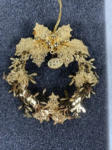 Danbury Mint Gold Christmas Ornament Collection WREATH 2017 23 kt Gold Finish - Picture 1 of 4