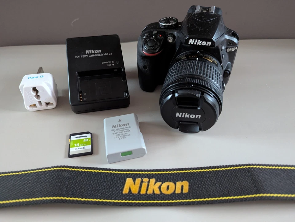 Nikon D3400 DSLR Camera with AF-P DX 18-55 VR Lens  (Perfect Condition) - Image 1 of 4