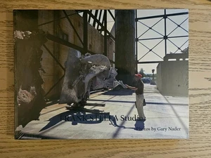 Frank Stella Studio Photos by Gary Nader HC/Estate Owned/ SEALED & NEW - Bild 1 von 4