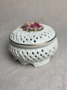 Beautiful Floral Porcelain Home Room Decor Storage Box - Picture 1 of 6