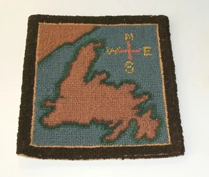 Antique Grenfell Labrador New Foundland hook mat original label small size. - Picture 1 of 3