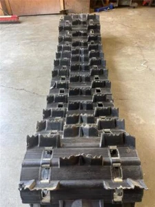 136x15x2 Camoplast Challenger Track 679-9797 Arctic Cat Polaris Skidoo Yamaha - Picture 1 of 9
