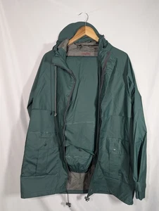 Pro Rainer wasserdichte Regenjacke mit Kapuze und durchgehendem Reißverschluss und Hose grün Herren Medium - Bild 1 von 13